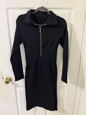 NWOT OQQ Ribbed Zip-Front Black Long-Sleeve Dress with Side Slit